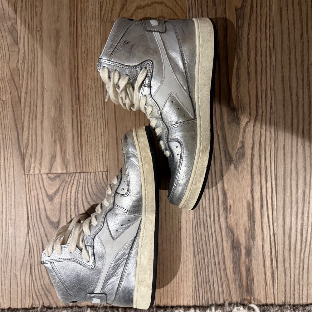 Diadora Silver Athletic Shoes
